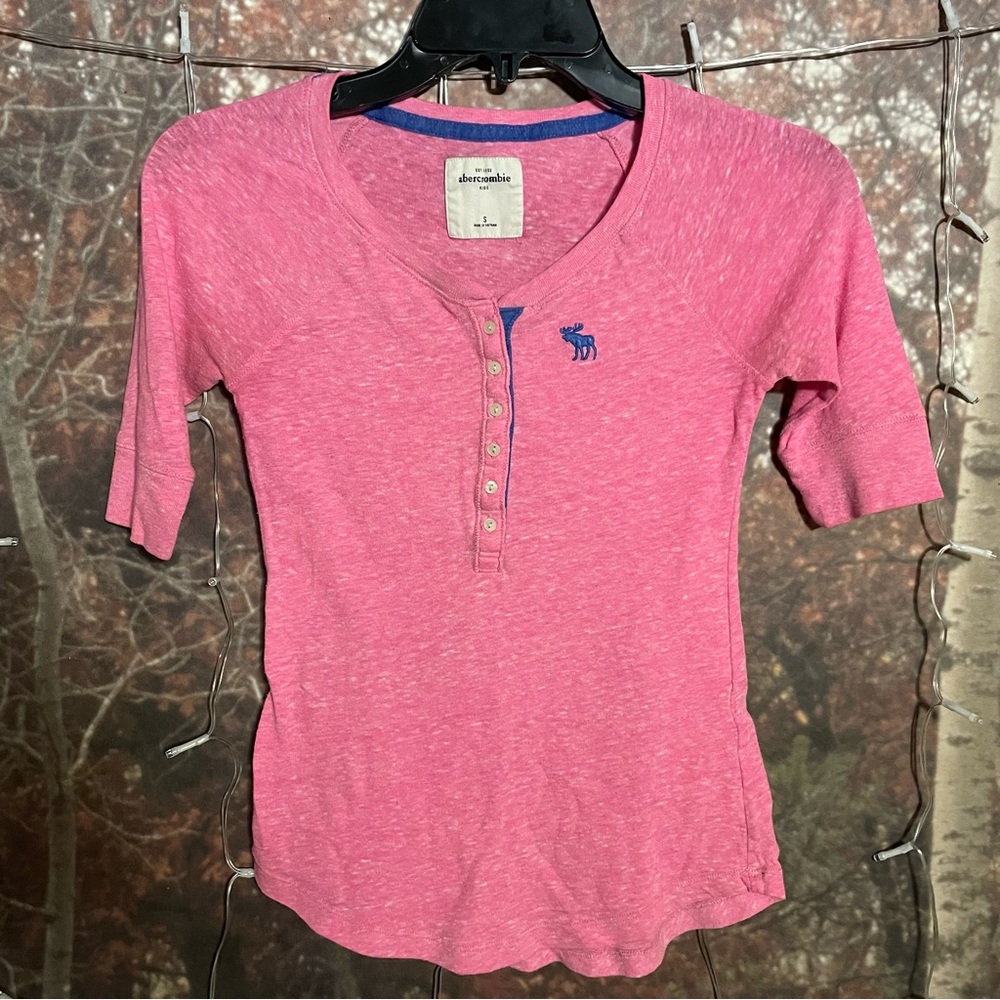 Abercrombie kids size S elbow length sleeve shirt